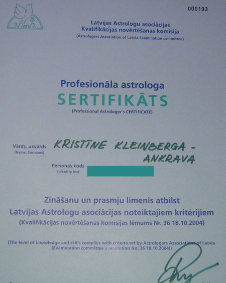 Kristīne Kleinberga-Ankrava. Profesionāla astrologa sertifikāts