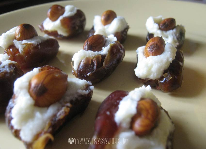 Pildītās dateles